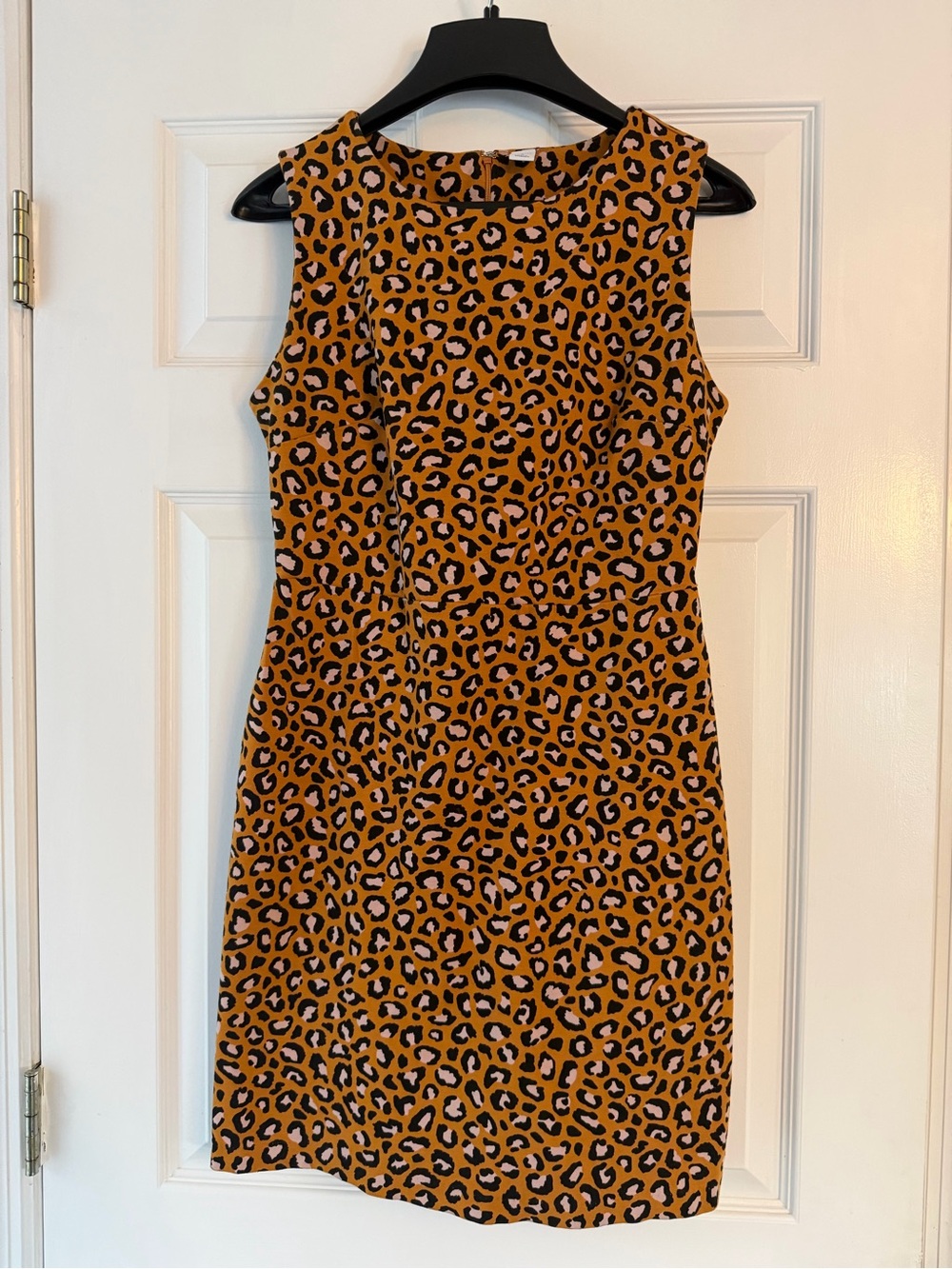 Old Navy Leopard Print Sleeveless Sheath Dress, Women’s Medium